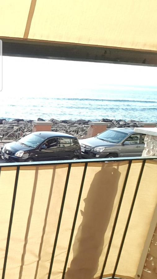 Hotel Taromy 那不勒斯 外观 照片