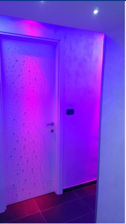 Hotel Taromy 那不勒斯 外观 照片